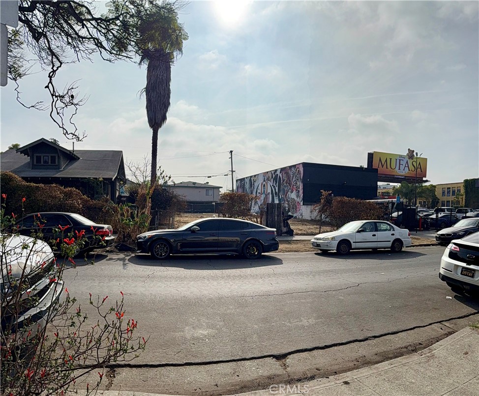 *Prime Development Opportunity in Central Hollywood*
This exceptional property spans three contiguous parcels, offering a total of 19,539 square feet in one of the most sought-after locations in Central Hollywood. Situated within a Transit Oriented Community (TOC) and a Transit Priority Area, this site provides unparalleled access to Los Angeles and surrounding communities, ensuring convenience and connectivity.
Zoned R4, the property is primed for high-density development. Developers can maximize the potential for possibly 40+ units or more, leveraging TOC incentives and additional density bonuses under the Hollywood Community Plan.
The site’s design-friendly features, including an existing alleyway that aids in setbacks, enhance its appeal for multi-family housing projects. With its central location and significant development benefits, this property offers an unparalleled opportunity for investors and developers seeking maximum ROI in one of LA’s most vibrant markets.