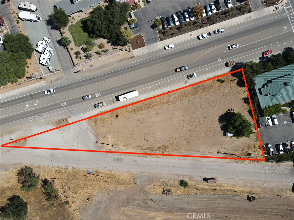 Prime Commercial Property Opportunity in Downtown Templeton! Ground Lease, 18 cents per square foot. Vacant Commercial Lots. Available After July of 2023 Temporary Firework Stand is removed. Summit Terms.
Welcome to an exceptional Commercial Real Estate opportunity in the Heart of Templeton on the Central Coast of California. Two legal lots/ parcels that both front Main Street. Templeton is brimming with potential and is an absolute gem for savvy investor/builder and entrepreneurs as new residential units are continuing to be developed, walking distance to this perfect downtown location. Templeton has a Hospital and medical support offices, Trader Joes, 2 gas stations-plus a third being built, a Boutique Hotel under construction and numerus "Michelin Star Restaurants close by, wineries and tasting rooms, downtown weekend Farmers Market. Located East of the 101 FRWY with 3 exits towards downtown, south of Paso Robles City, north of Atascadero City.