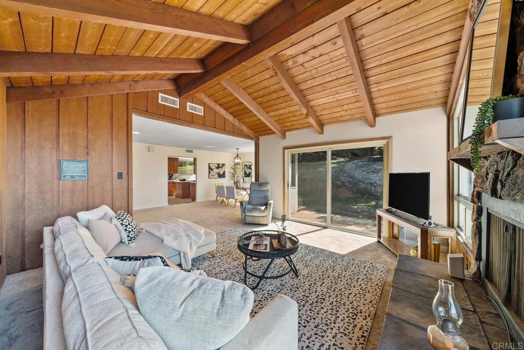 14404 Hillside Drive