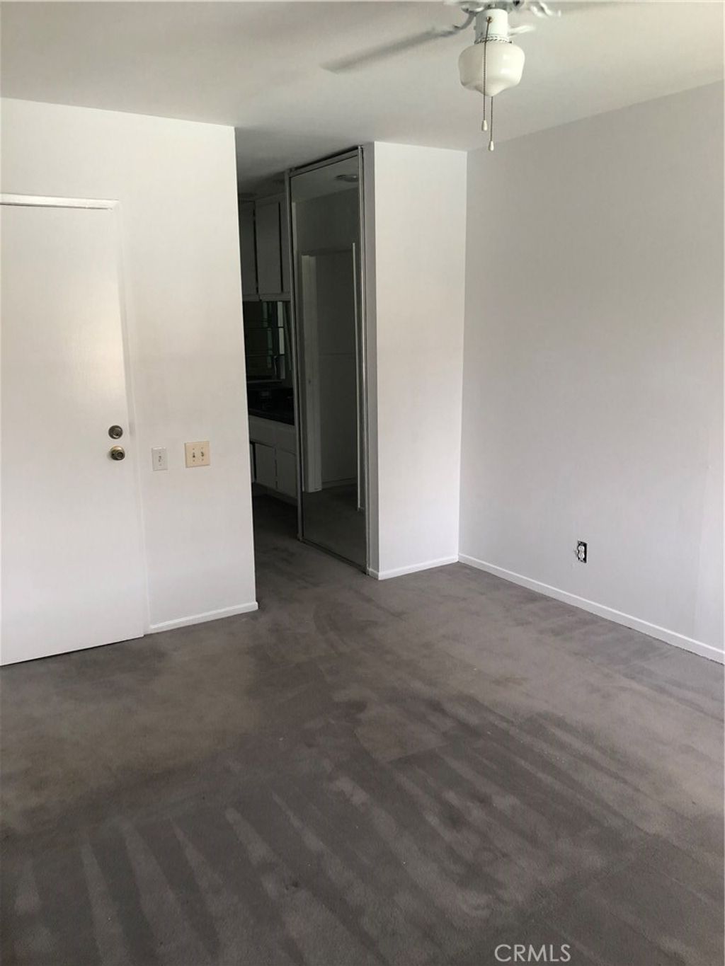 listing image 130726601578741984631