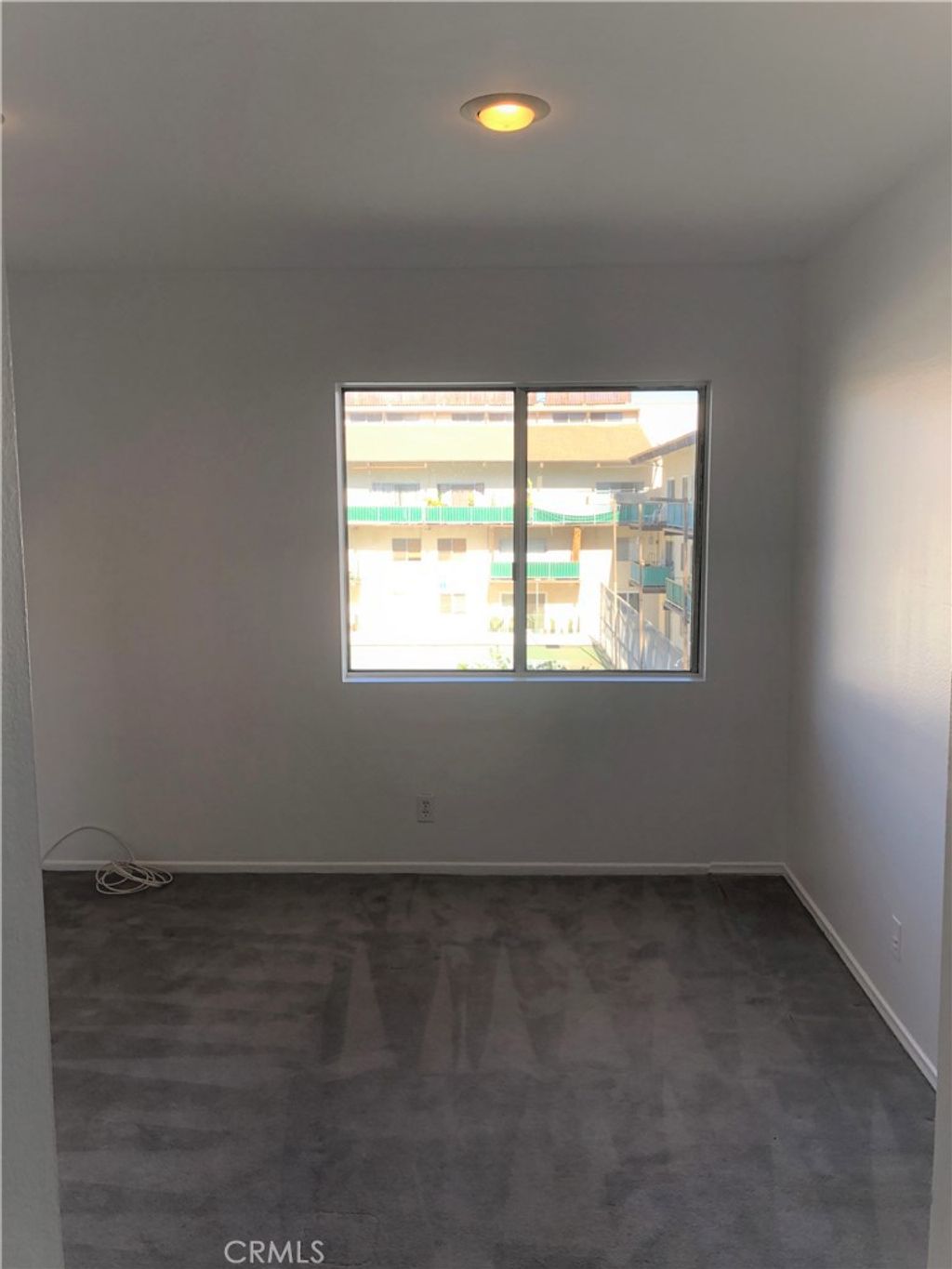 listing image 130724619371382143486