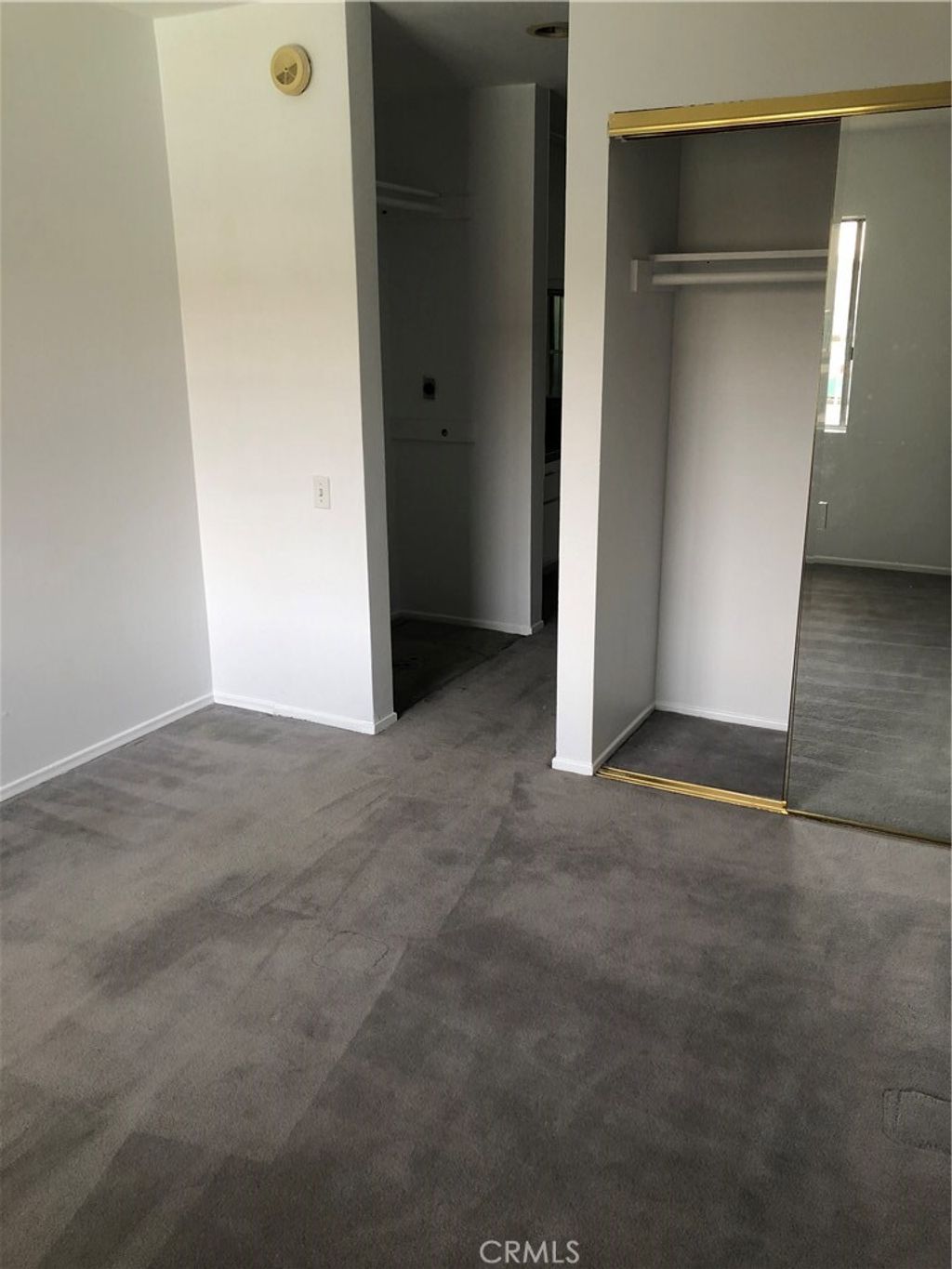 listing image 130727644030836510267