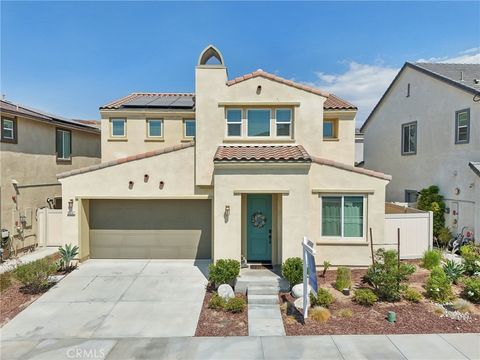 Photo of 18257 W Brightstar Place, Saugus, CA 91350 (MLS # SR24176088)