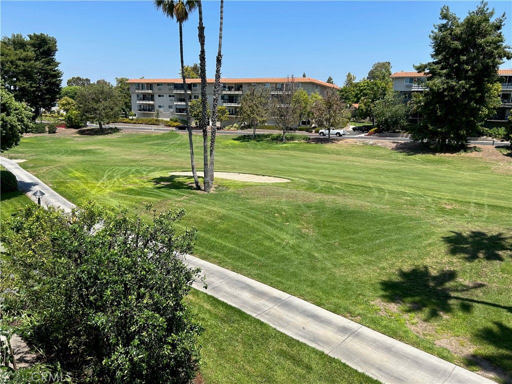 listing image 130720413820823533860