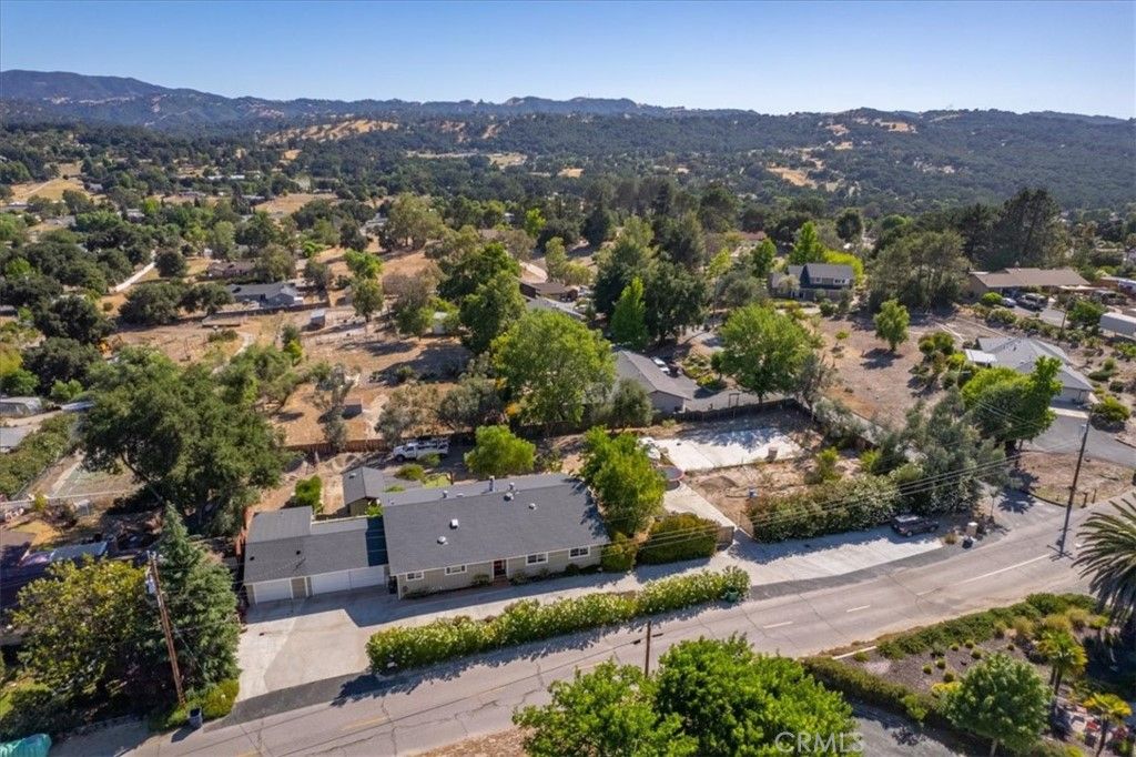 listing image 130721060075506313805