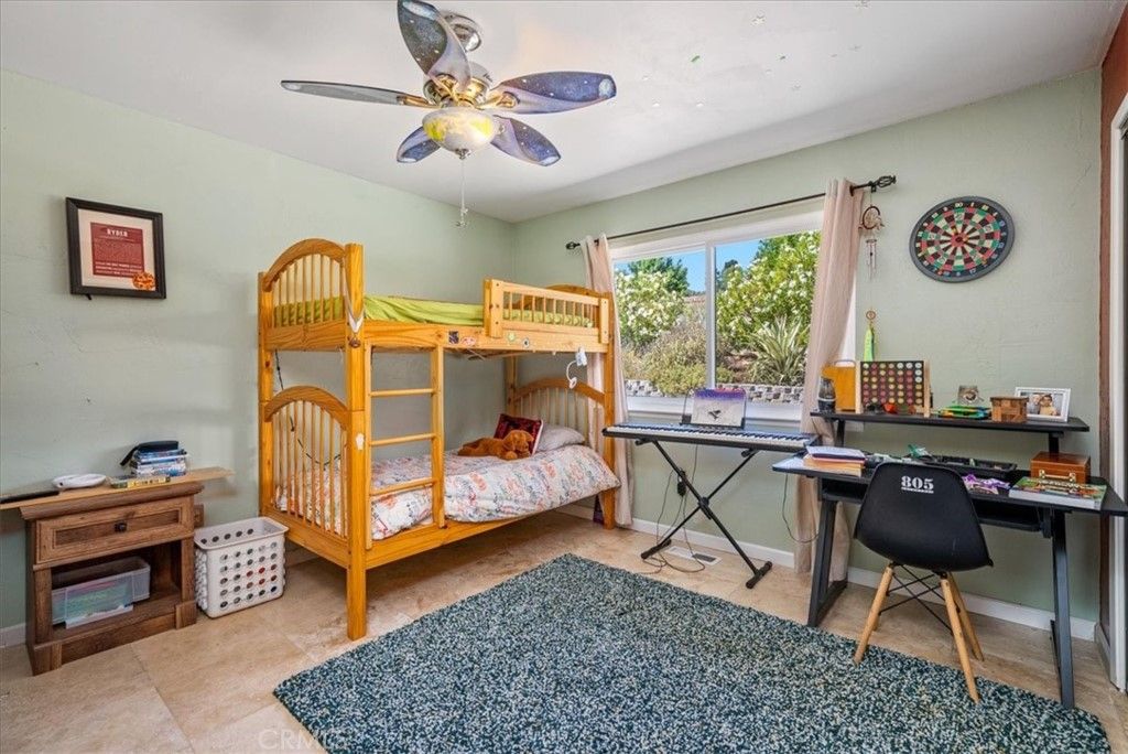 listing image 130723259733446476471