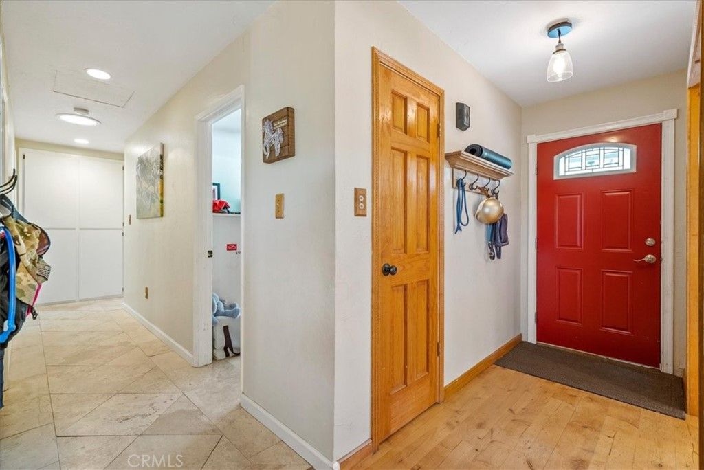 listing image 130725414320749260815