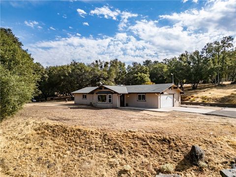 A home in Mariposa