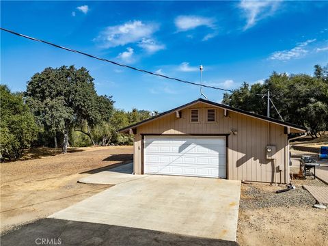 A home in Mariposa