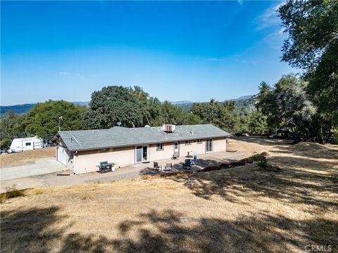 A home in Mariposa