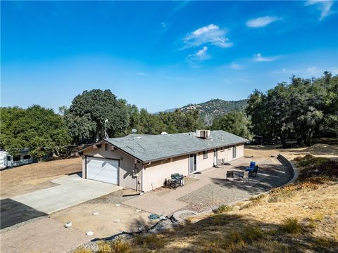 A home in Mariposa