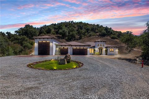 43420 Calle Nuevo Temecula CA 92590