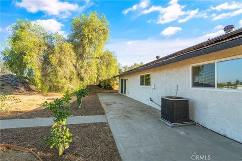 A home in Perris