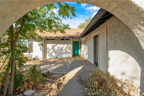 A home in Perris