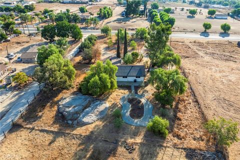 A home in Perris