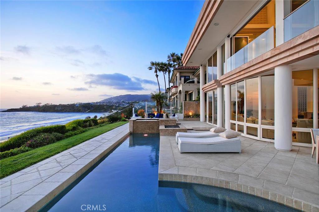 Ritz Cove (RC) - Residential