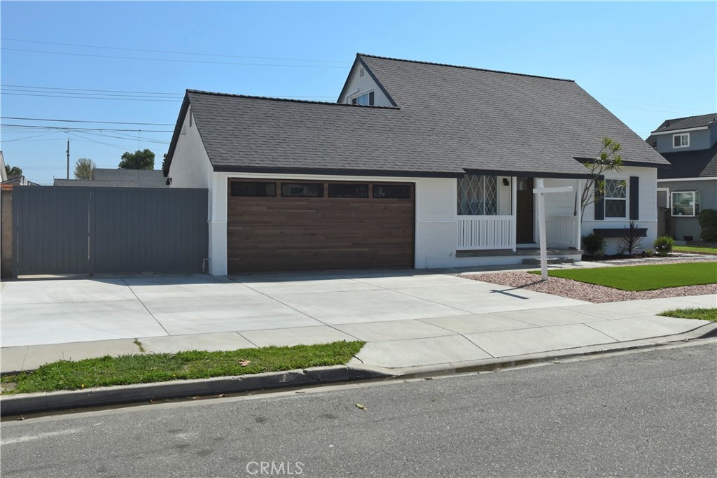 6082 Bannock Road