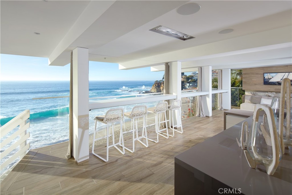 Lagunita (LA) - Residential