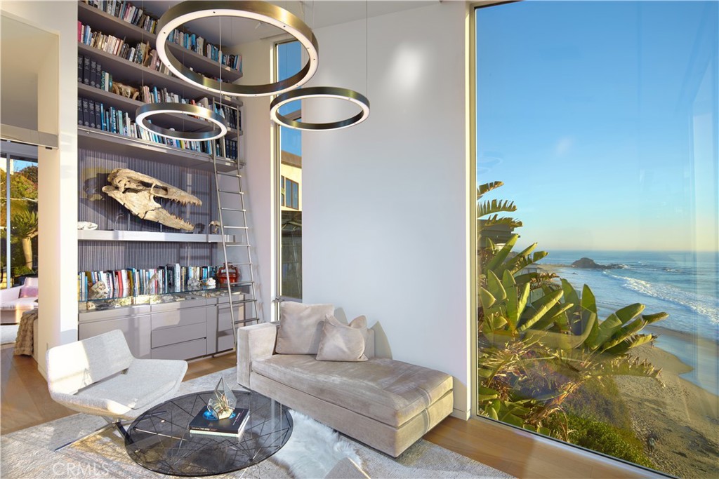 Lagunita (LA) - Residential