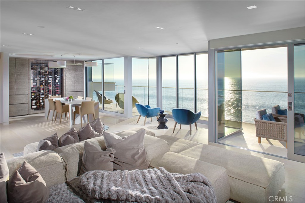 Lagunita (LA) - Residential