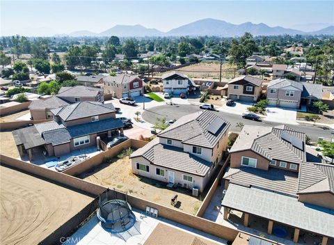 A home in Fontana