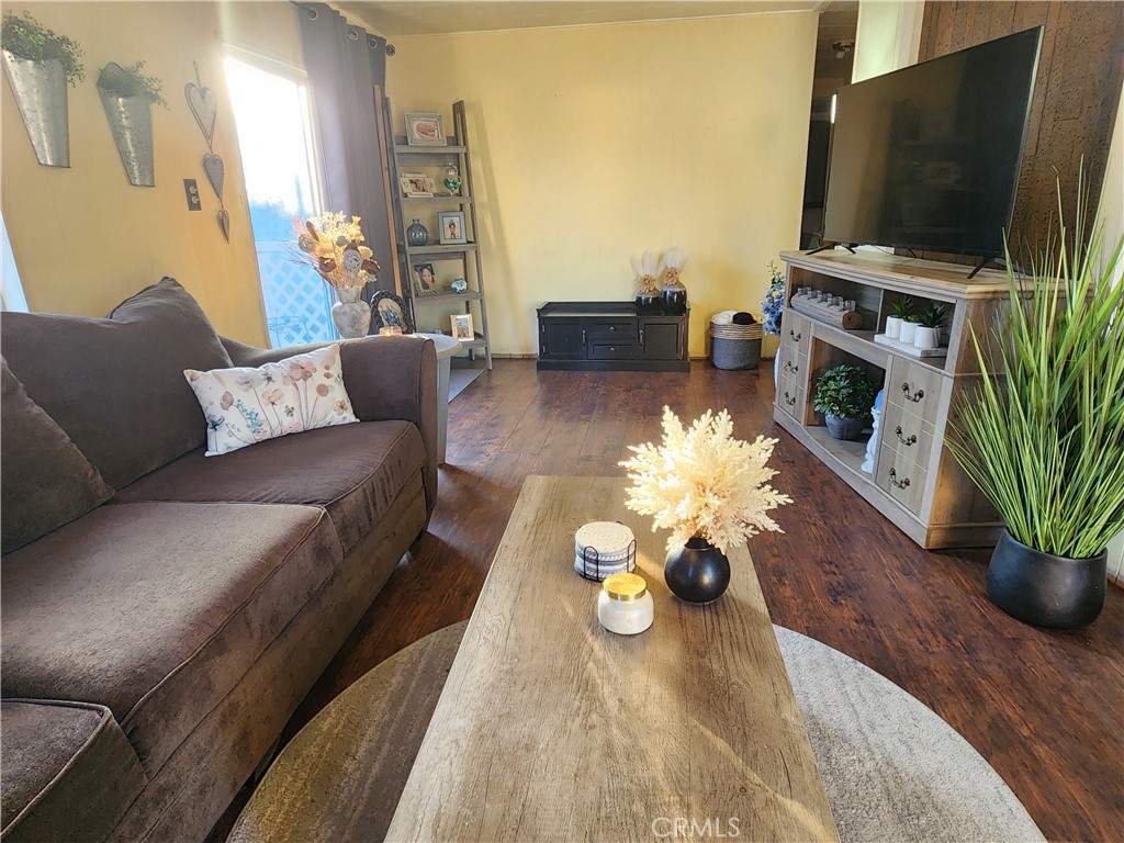 23701 Western 201