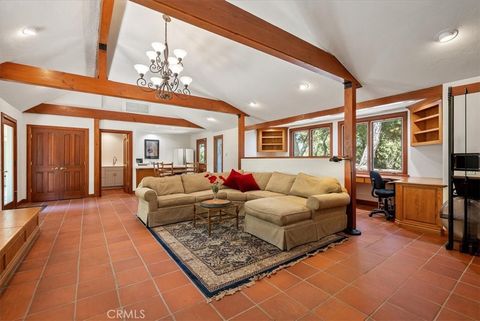 A home in Templeton