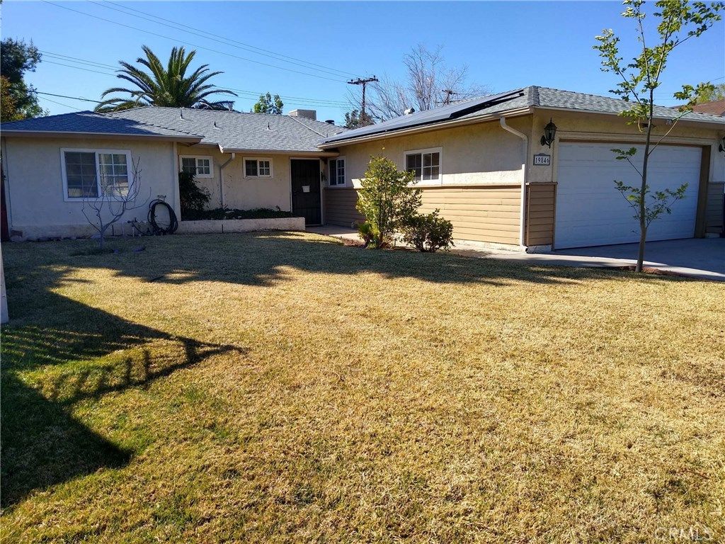 listing image 130725298768537473915