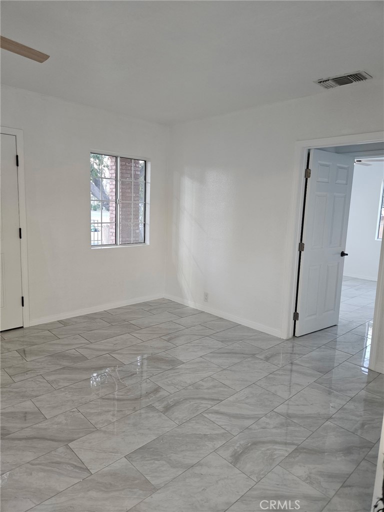 Properties 2 10138 Arleta Avenue