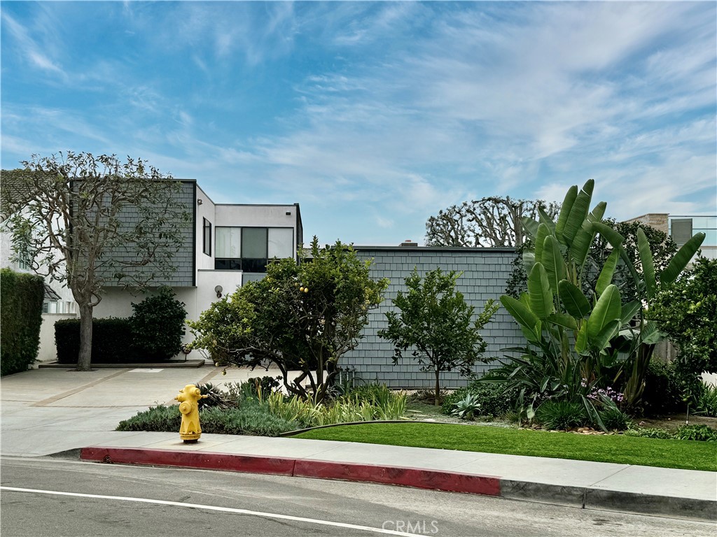 Lost Winds - Residential