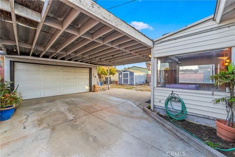 A home in Bellflower