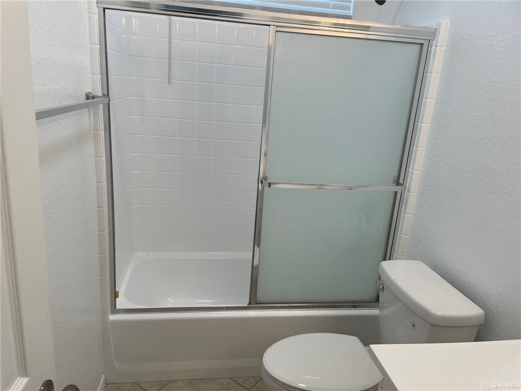 listing image 130722166131586044515