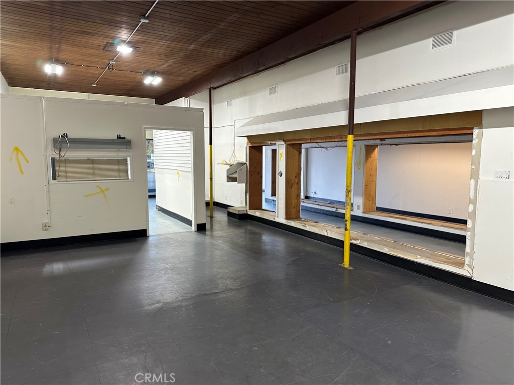 2683 2703 N Orange Olive Road