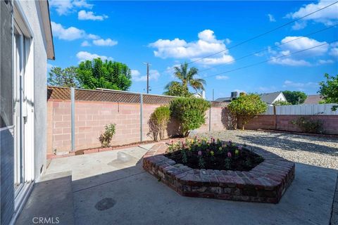 A home in Reseda