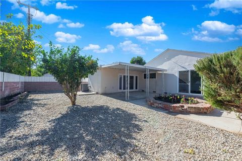 A home in Reseda