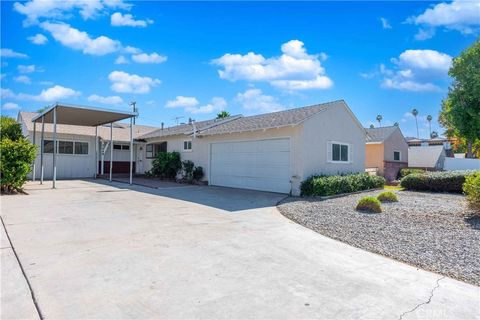 A home in Reseda