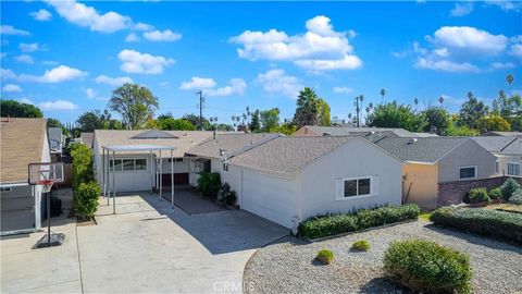 A home in Reseda