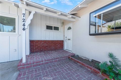 A home in Reseda