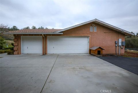 A home in Coarsegold