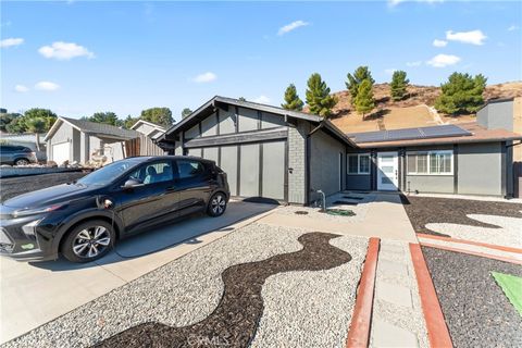 A home in Castaic