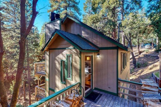 Twin Peaks - Residential