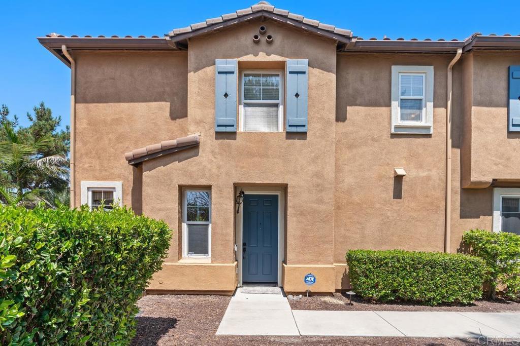 View San Diego, CA 92129 townhome