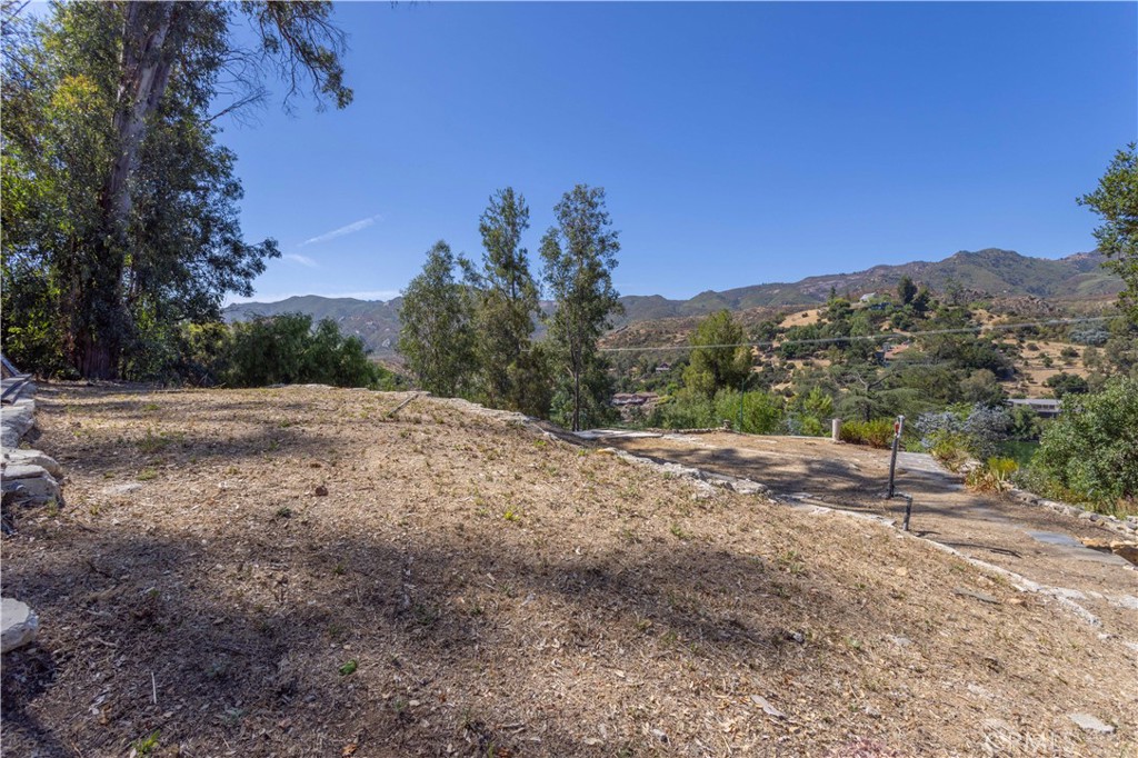 2229 Pinecrest Road