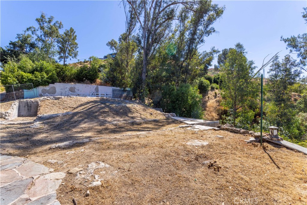 2229 Pinecrest Road