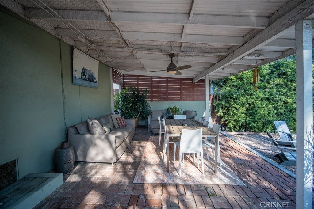 listing image 130720546566889317474