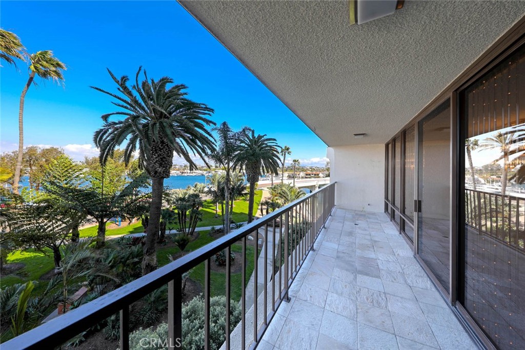 Lido Building (#601) (L601) - Residential