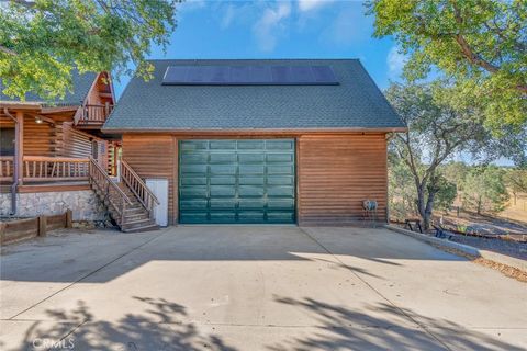 A home in La Grange