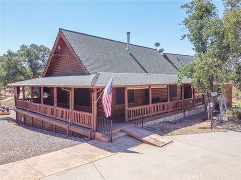 A home in La Grange