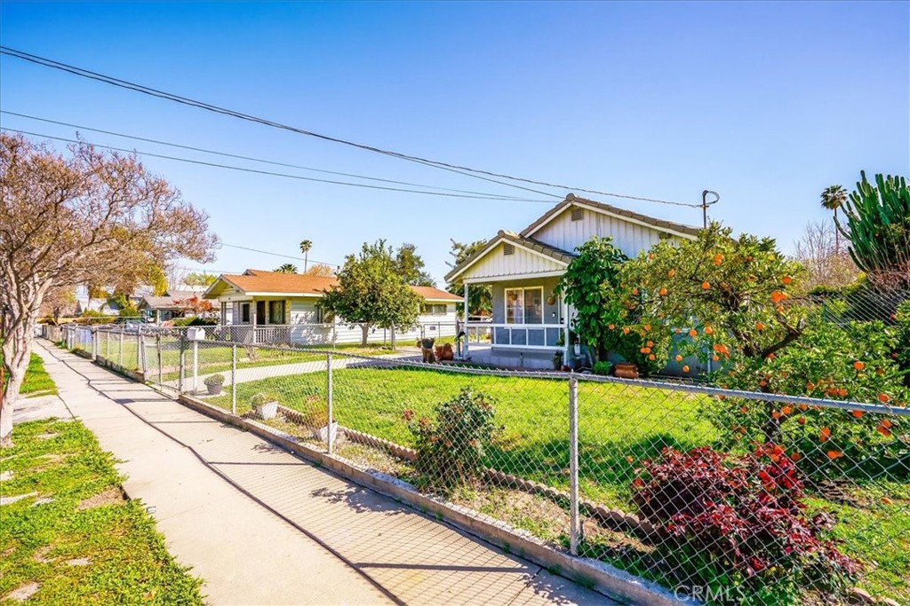 Listing image 1