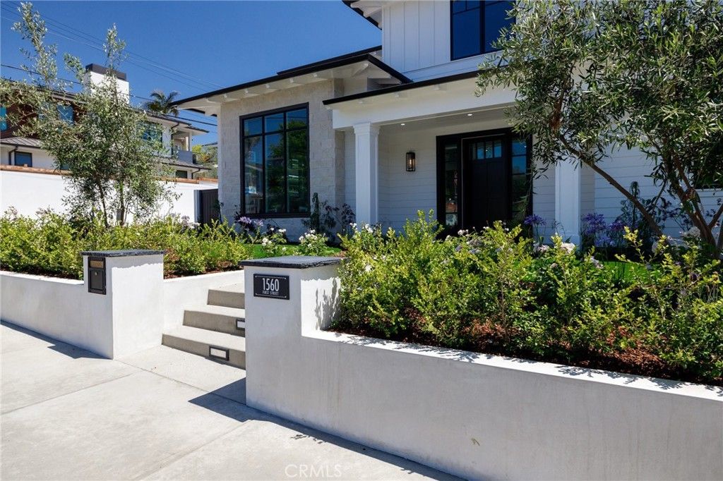 listing image 130723538762588724001